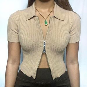 SOLD - F21 - Rosy Nude Ribbed Sweater Knit Two Way Zip Collared Short Sleeve Top